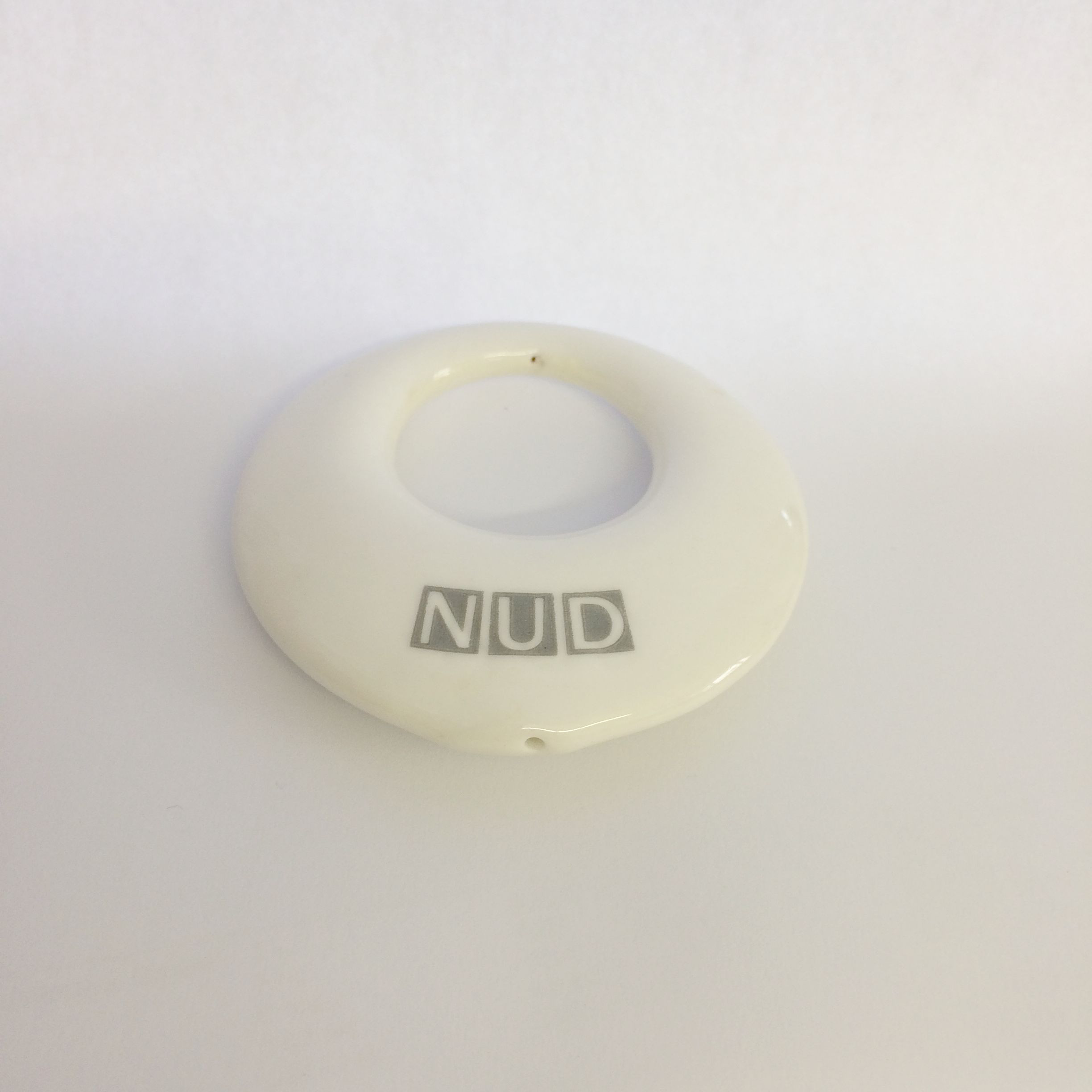 NUD accessory Round White